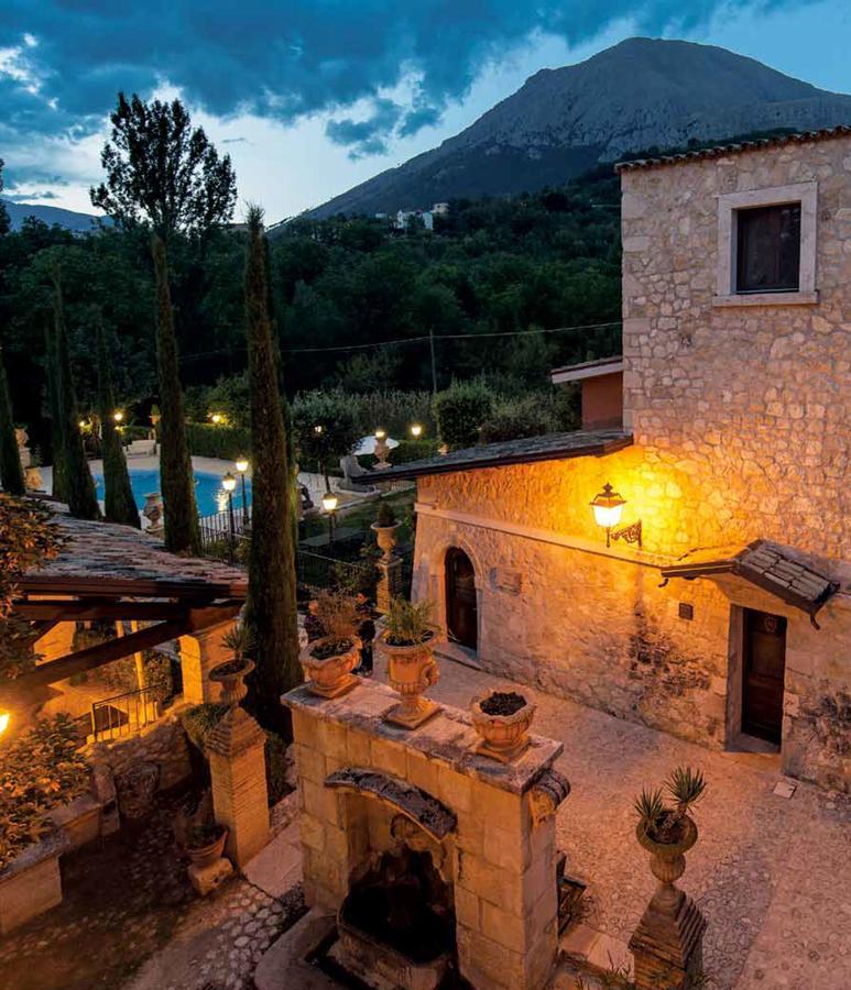 Hotel Guerrinuccio Celano Buitenkant foto