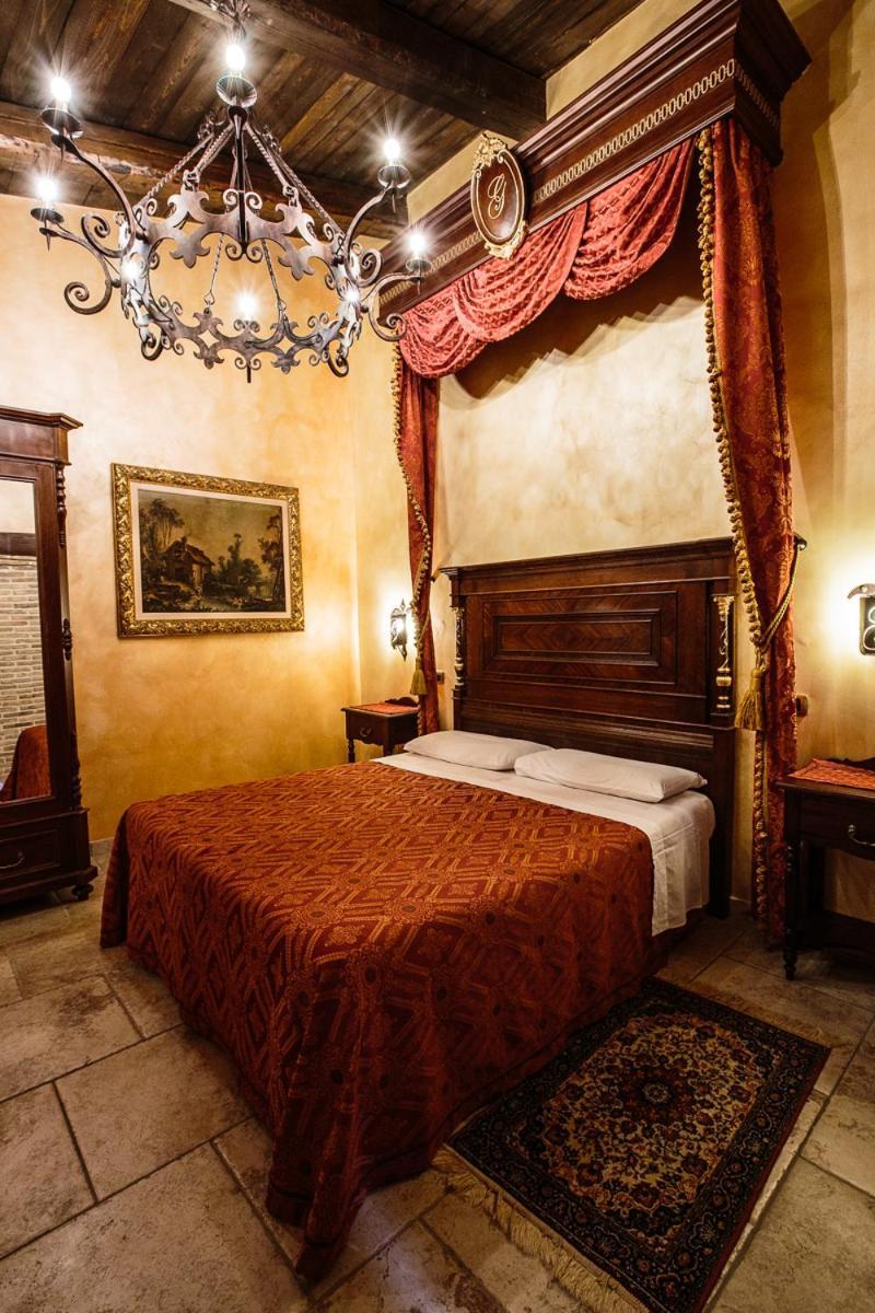Hotel Guerrinuccio Celano Buitenkant foto