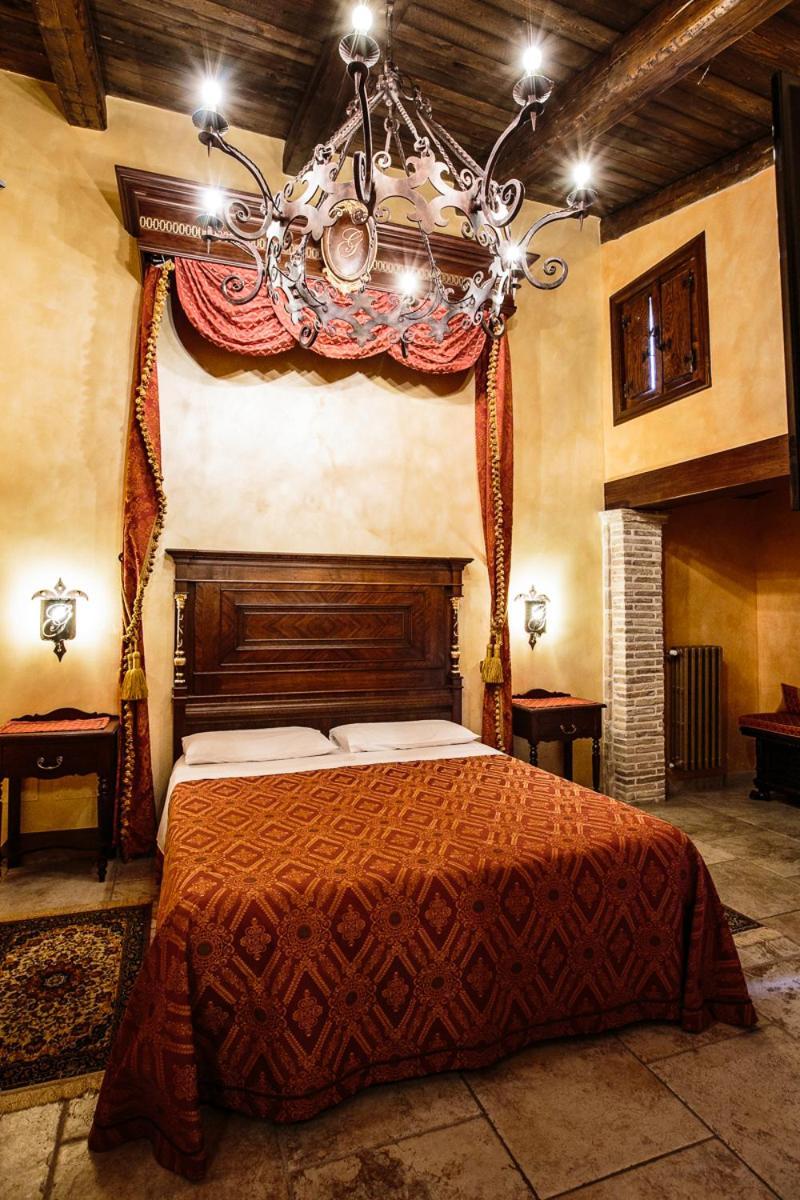 Hotel Guerrinuccio Celano Buitenkant foto