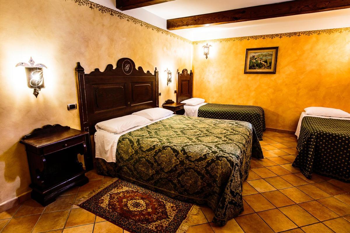 Hotel Guerrinuccio Celano Buitenkant foto